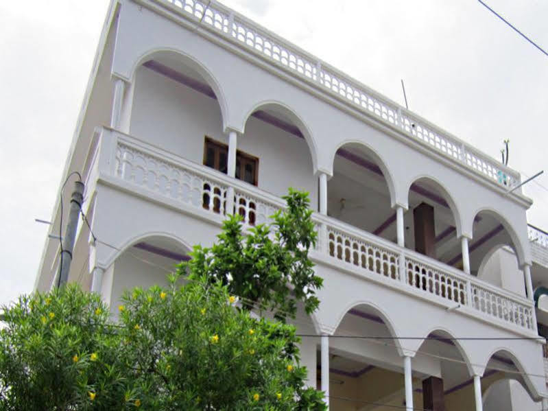 Rahul Guest House Bodh Gaya Exterior photo