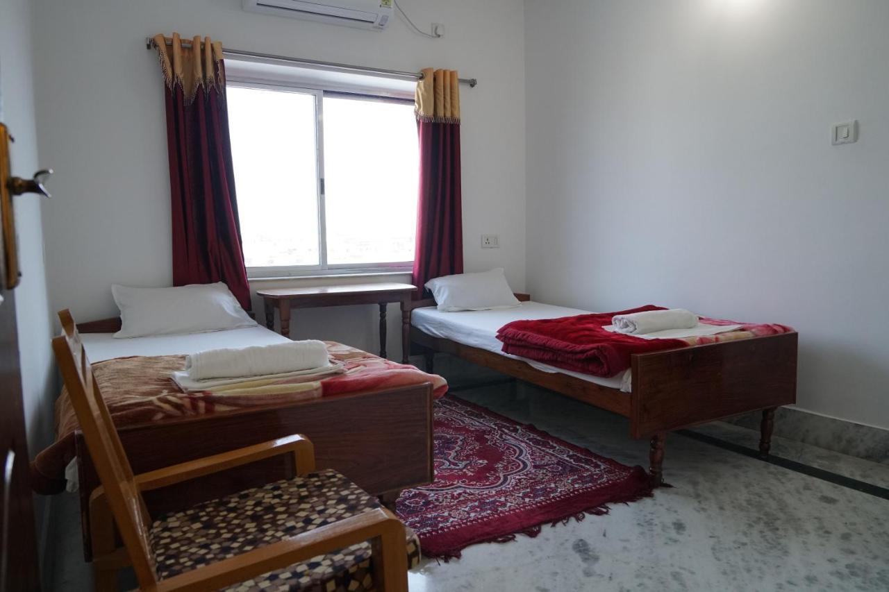 Rahul Guest House Bodh Gaya Exterior photo