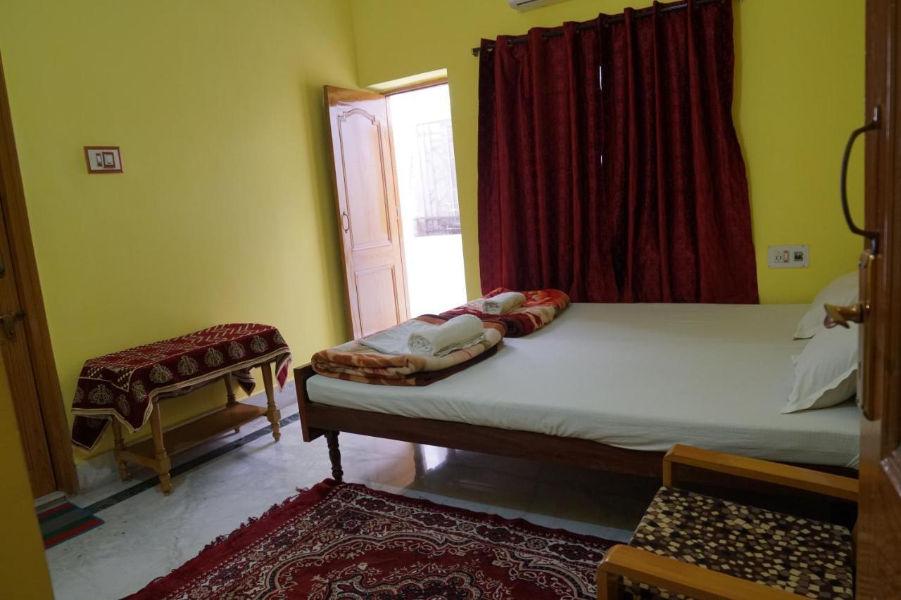Rahul Guest House Bodh Gaya Exterior photo