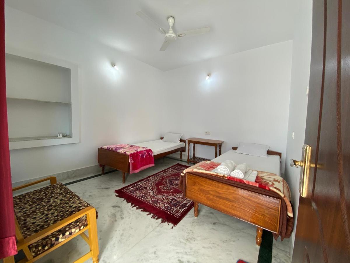 Rahul Guest House Bodh Gaya Exterior photo